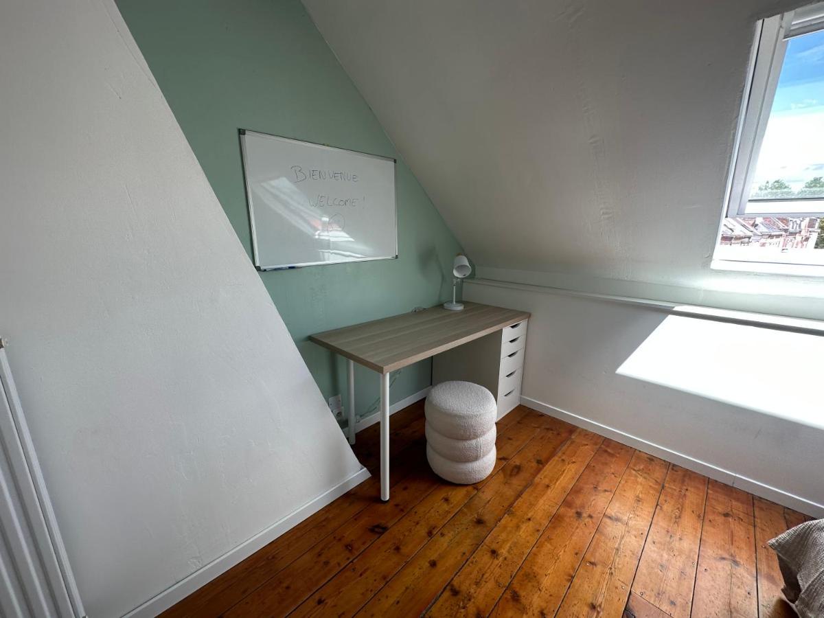 Amienoise 5 Chambres Proche Centre Ville Амиен Екстериор снимка