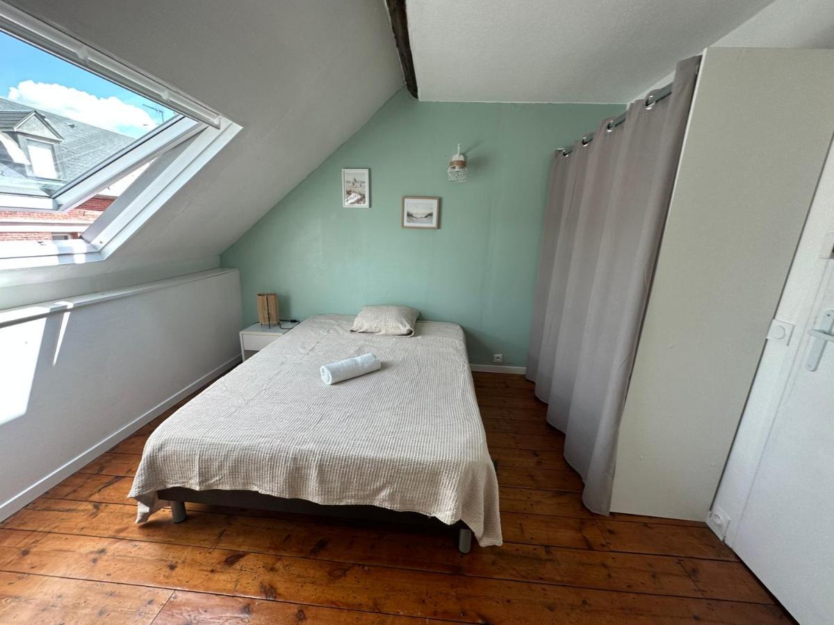 Amienoise 5 Chambres Proche Centre Ville Амиен Екстериор снимка