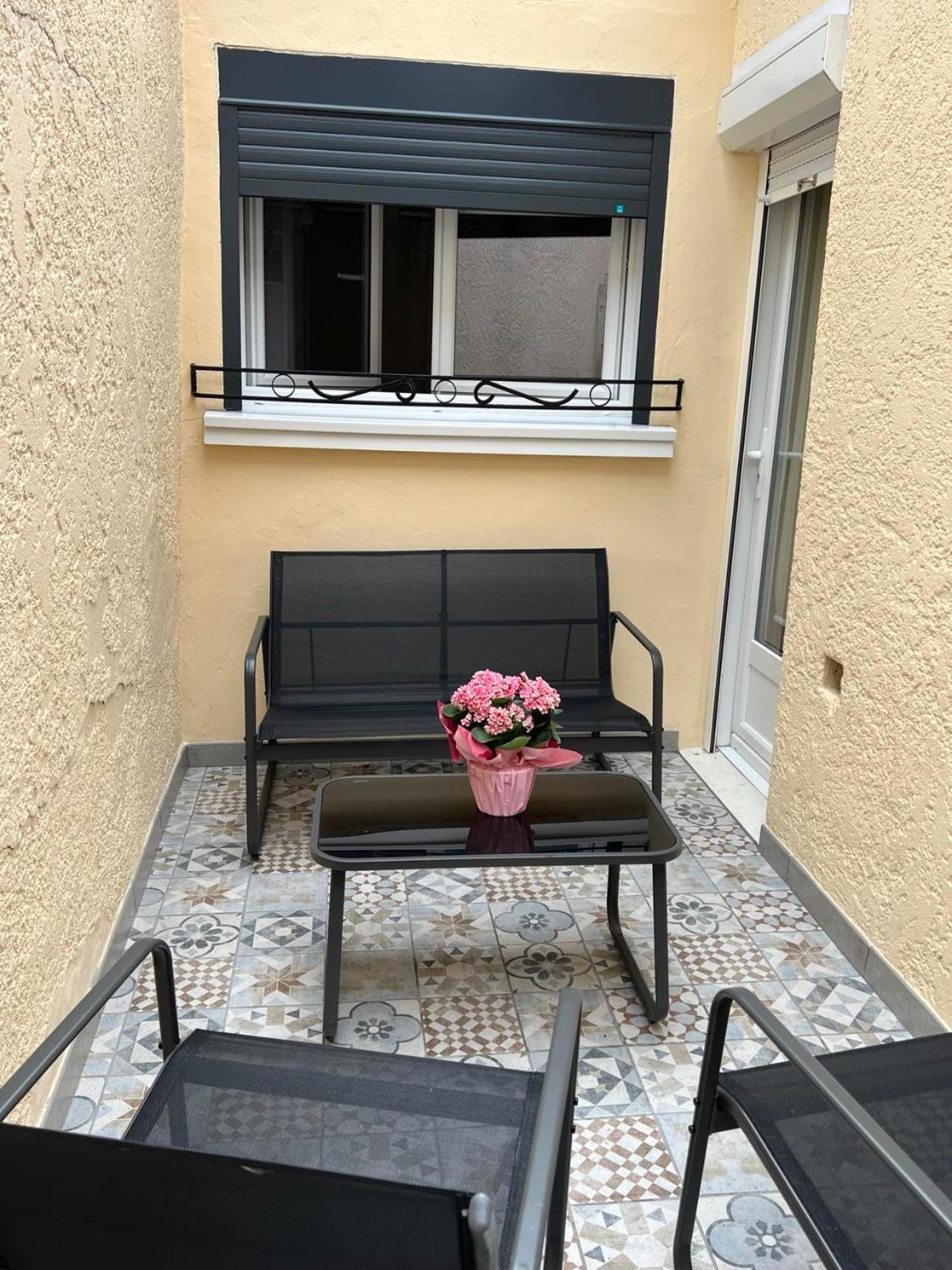Amienoise 5 Chambres Proche Centre Ville Амиен Екстериор снимка